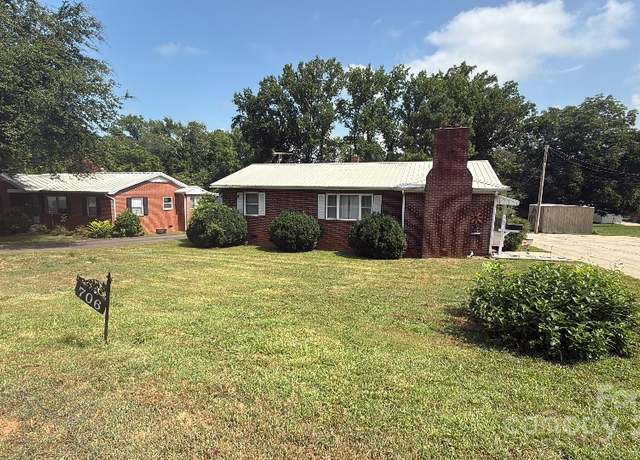 Property at 706 Sipes St, Kings Mountain, NC 28086, 3 beds, 1 bath