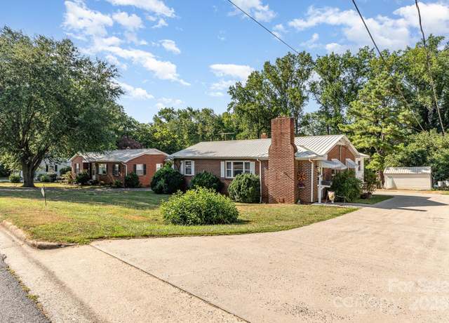 Property at 706 Sipes St, Kings Mountain, NC 28086, 3 beds, 1 bath