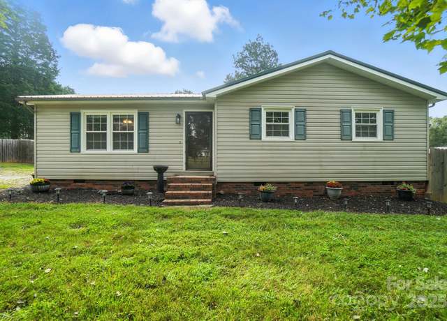 Property at 1751 Buffalo Shoals Rd, Statesville, NC 28677, 3 beds, 1.5 baths