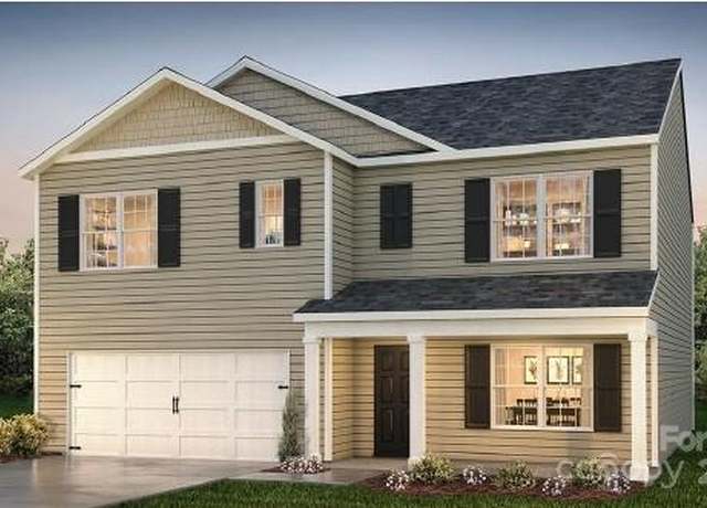 Property at 102 Madelyn Dr, Clyde, NC 28721, 5 beds, 3 baths
