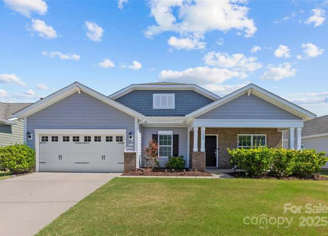 Property at 5828 Eleanor Rigby Rd, Charlotte, NC 28278, 4 beds, 2 baths