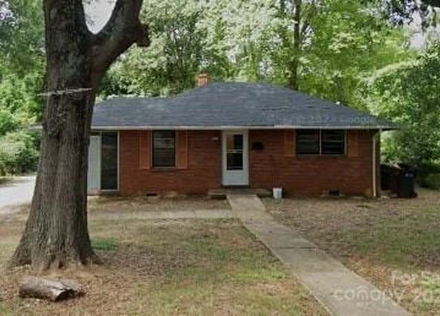 Property at 349 Fannie Cir, Charlotte, NC 28205, 2 beds, 1 bath