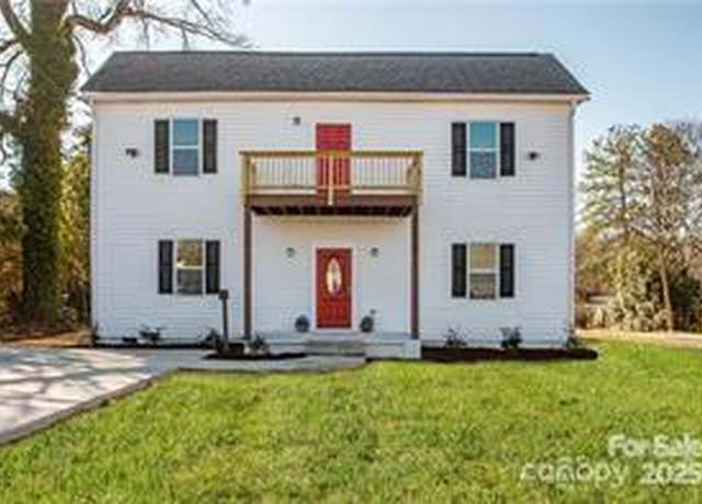 Property at 115 W Lacy St, Chester, SC 29706, 5 beds, 3 baths