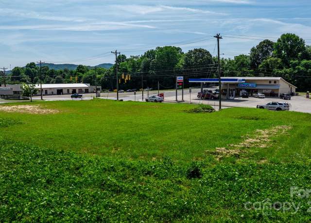 Property at 25 N Mcdowell Ave, Marion, NC 28752