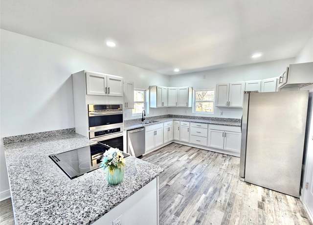 Property at 405 Aquadale Rd, Albemarle, NC 28001, 3 beds, 2 baths