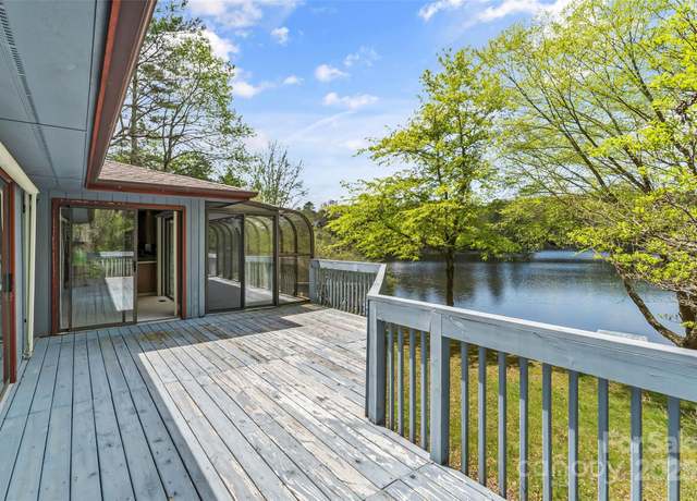 Property at 101 Sali Ct, Brevard, NC 28712, 2 beds, 3 baths