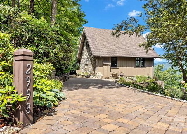 Property at 2998 Creston Dr, Black Mountain, NC 28711, 1 bed, 2 baths