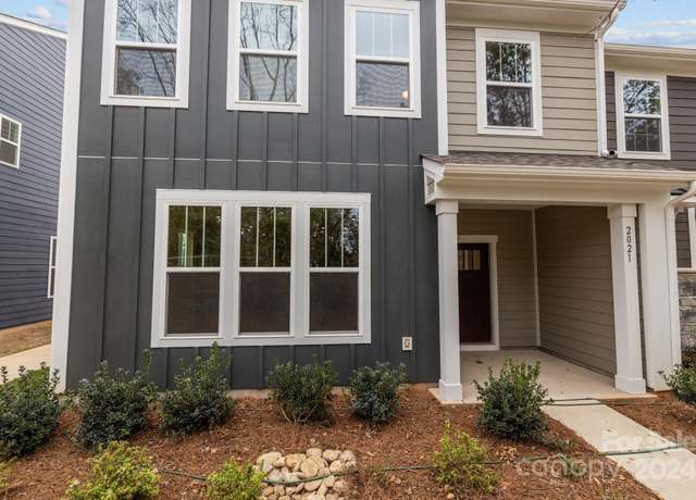 Property at 2021 Near Point Rd #18, Charlotte, NC 28208, 3 beds, 2.5 baths