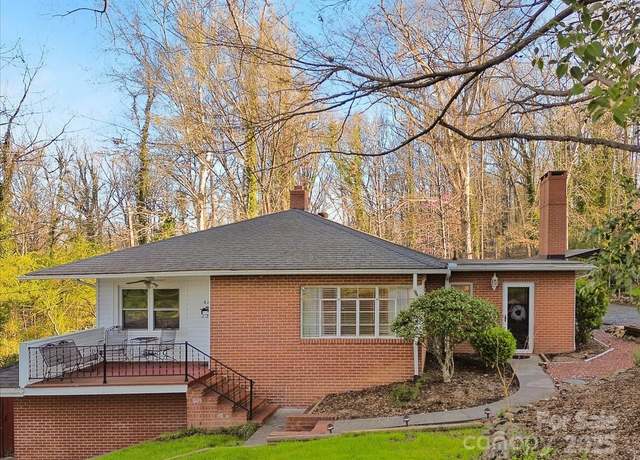 Property at 619 Parkview St, Asheboro, NC 27203, 4 beds, 2 baths