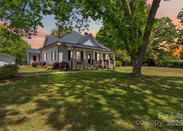 Property at 4960 York Hwy, Rock Hill, SC 29732, 3 beds, 2.5 baths