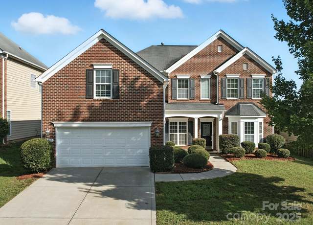 Property at 10205 Falling Leaf Dr NW, Concord, NC 28027, 4 beds, 3 baths