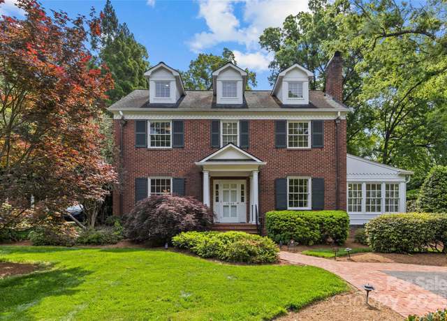 Property at 1949 S Wendover Rd, Charlotte, NC 28211, 5 beds, 4.5 baths