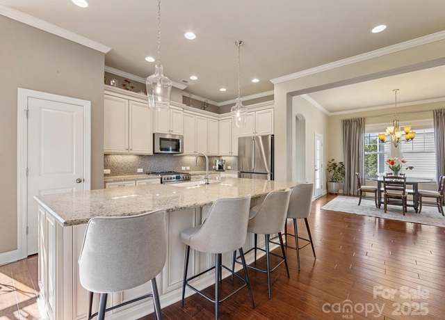Property at 266 Iverson Way, Charlotte, NC 28203, 4 beds, 3.5 baths