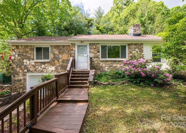 Property at 95 Beverly Rd, Asheville, NC 28805, 2 beds, 2 baths