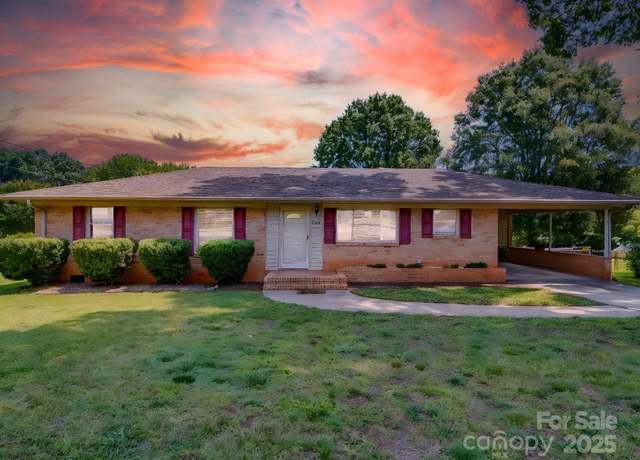 Property at 6416 Wilgrove Mint Hill Rd, Mint Hill, NC 28227, 3 beds, 1.5 baths