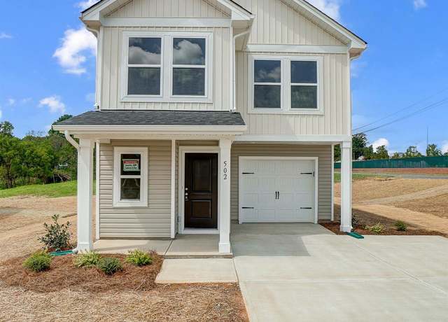 Property at 807 Jost St, Statesville, NC 28677, 3 beds, 2.5 baths