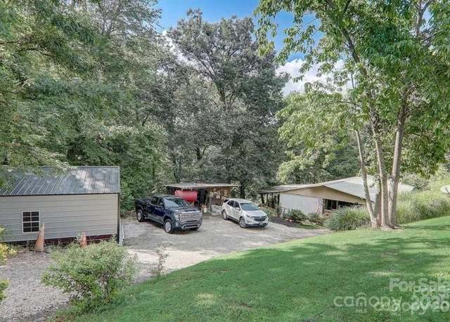 Property at 235 Shooting Star Dr, Old Fort, NC 28762, 3 beds, 2 baths