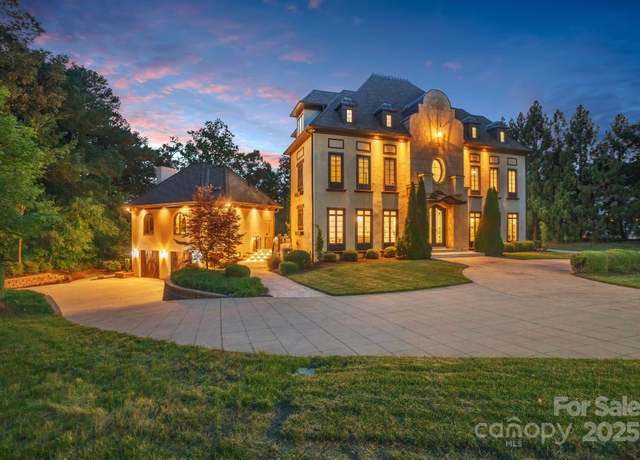Property at 1118 Seminole Dr, Fort Mill, SC 29707, 8 beds, 9.5 baths
