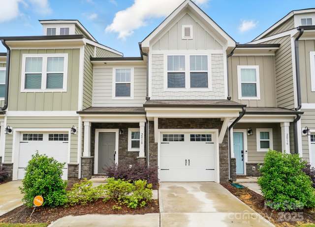 Property at 2018 Crooked Oak Ln, York, SC 29745, 3 beds, 2.5 baths