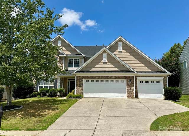 Property at 5704 Verrazano Dr, Waxhaw, NC 28173, 5 beds, 2.5 baths