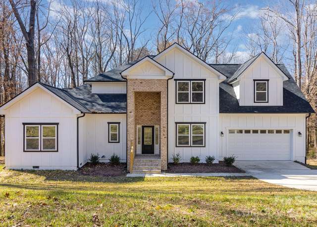 Property at 606 Saint Cloud Dr, Statesville, NC 28625, 4 beds, 3 baths