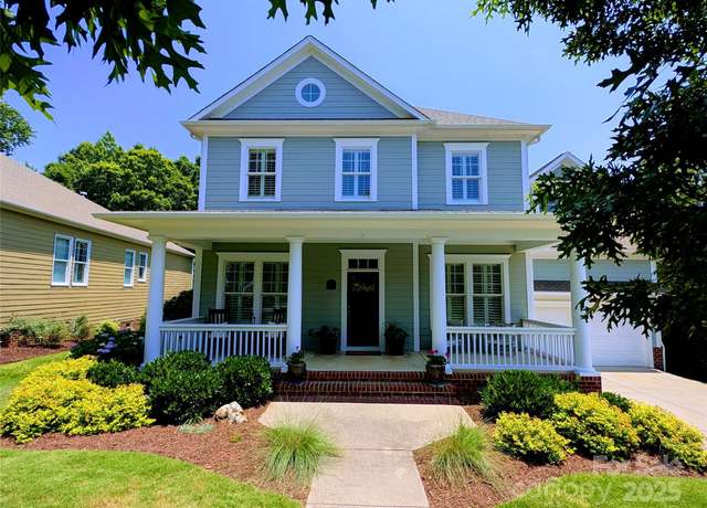 Property at 5424 Morris Hunt Dr, Fort Mill, SC 29708, 5 beds, 3.5 baths