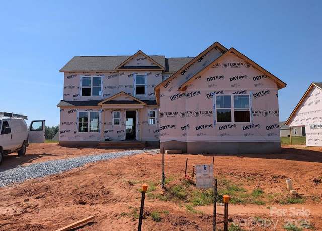Property at 1658 Dresden Dr, Rock Hill, SC 29732, 3 beds, 2.5 baths