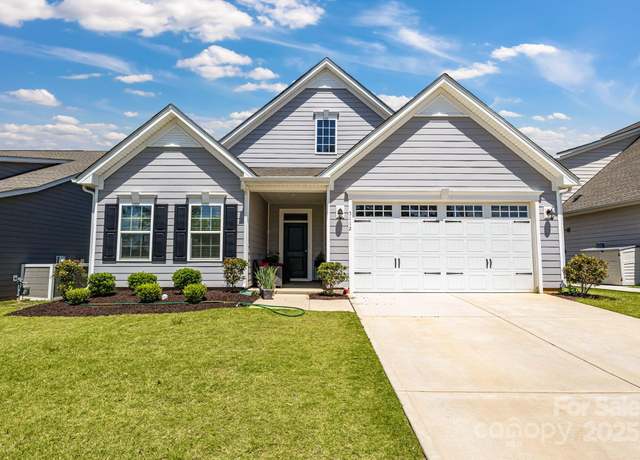 Property at 5112 Larewood Dr, Charlotte, NC 28215, 3 beds, 3 baths