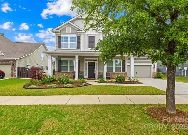 Property at 10906 Charmont Pl, Huntersville, NC 28078, 4 beds, 2.5 baths