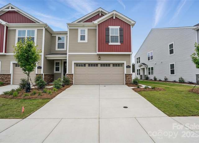 Property at 2021 Vinyasa Ln Unit STS-41, Charlotte, NC 28215, 3 beds, 2.5 baths