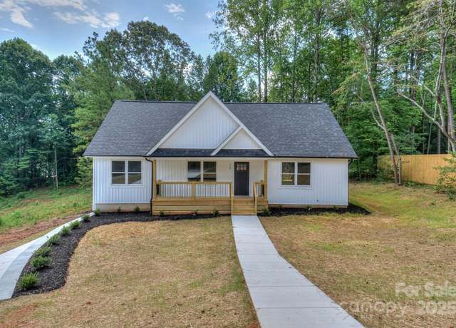 Property at 110 S Yadkin River Rd, Statesville, NC 28625, 3 beds, 2 baths