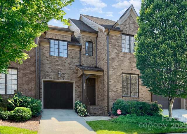Property at 6411 Aldworth Ln, Charlotte, NC 28226, 3 beds, 2.5 baths