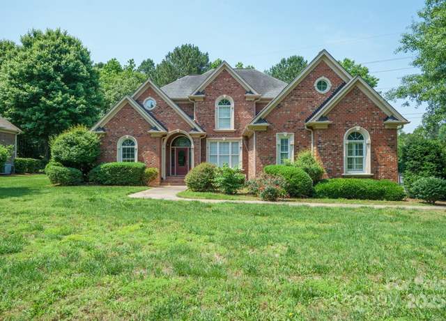 Property at 100 Woodwinds Dr, Mount Holly, NC 28120, 4 beds, 3.5 baths