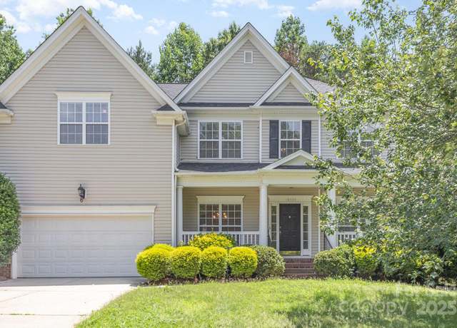 Property at 14333 Maclauren Ln, Huntersville, NC 28078, 4 beds, 3 baths