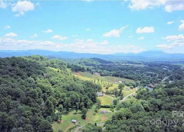 Property at 223 Deer Path Ln, Asheville, NC 28806