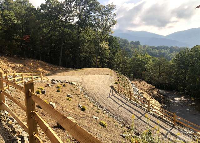 Property at 145 Black Oak Dr, Asheville, NC 28804