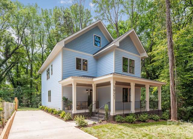 Property at 1921 St John St, Charlotte, NC 28216, 5 beds, 3 baths