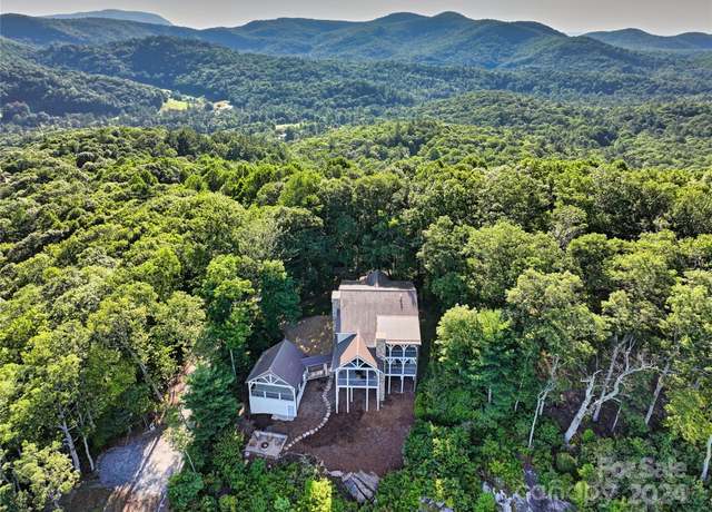 Property at 850 Little Terrapin Rd, Cashiers, NC 28717, 3 beds, 4.5 baths