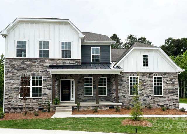 Property at 7001 New Town Rd, Waxhaw, NC 28173, 5 beds, 4.5 baths