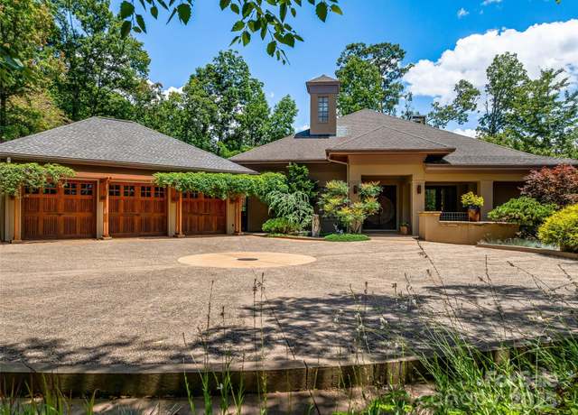 Property at 27 Elk Mountain Rdg, Asheville, NC 28804, 5 beds, 5.5 baths