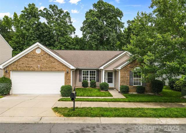 Property at 3008 Cornflower Ln, Indian Trail, NC 28079, 3 beds, 2 baths