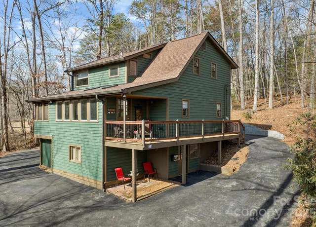 Property at 511 Gilreath Loop, Mills River, NC 28759, 3 beds, 2.5 baths