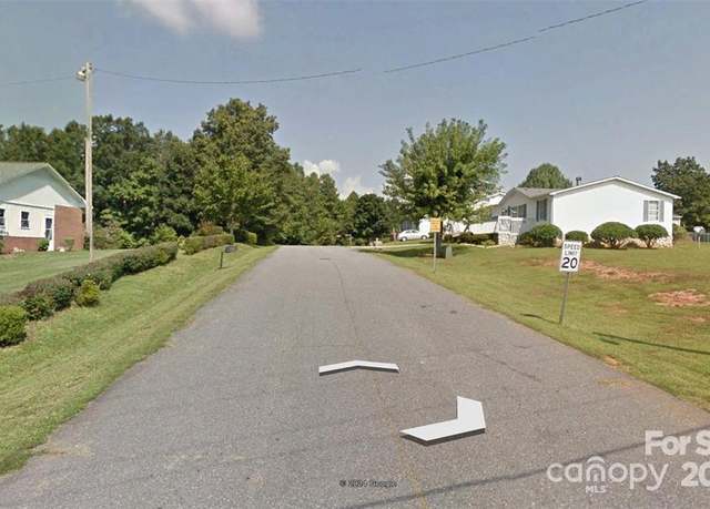 Property at 111 Harmony Dr, Nebo, NC 28761