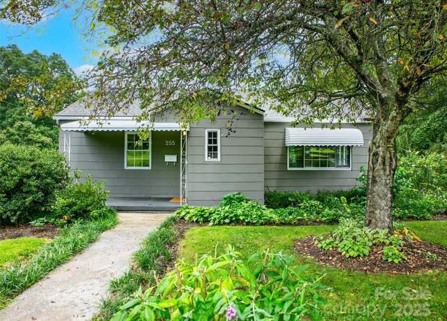 Property at 255 North Country Club Rd, Brevard, NC 28712, 3 beds, 1 bath