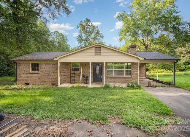 Property at 518 W Westview St, Gastonia, NC 28052, 3 beds, 1 bath