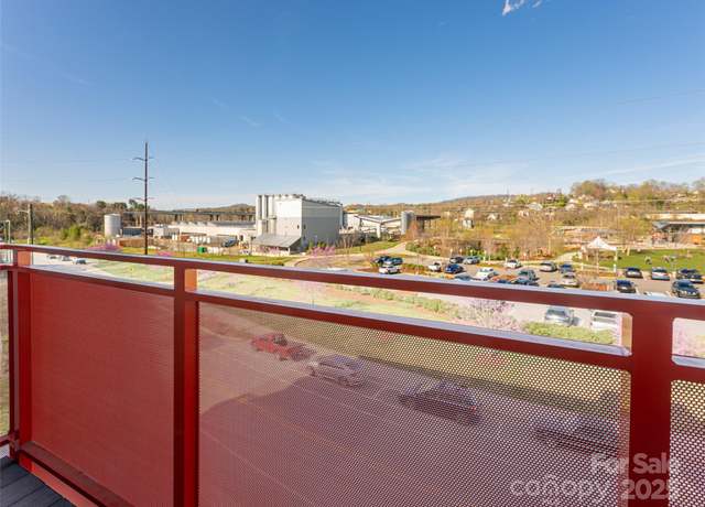 Property at 68 Craven St #304, Asheville, NC 28806, 1 bath