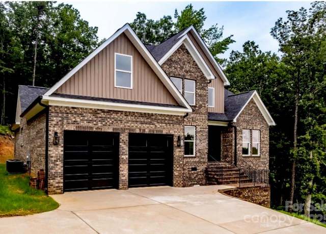 Property at 240 Mark Ryan Ln, Dallas, NC 28034, 4 beds, 3 baths