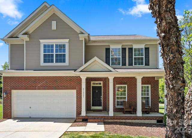 Property at 21907 Torrence Chapel Rd, Cornelius, NC 28031, 5 beds, 2.5 baths