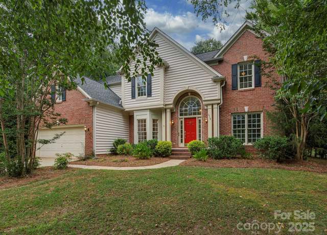 Property at 3710 Cheleys Ridge Ln, Charlotte, NC 28270, 4 beds, 2.5 baths