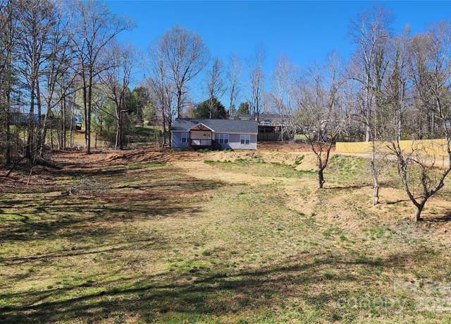 Property at 1020 US 70 Hwy W, Morganton, NC 28655, 3 beds, 2 baths